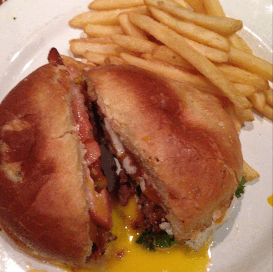 Le Burger De Madame #MimisNewMenu