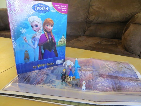 FROZEN busy book from Walmart, #FrozenFun, #shop #cbias