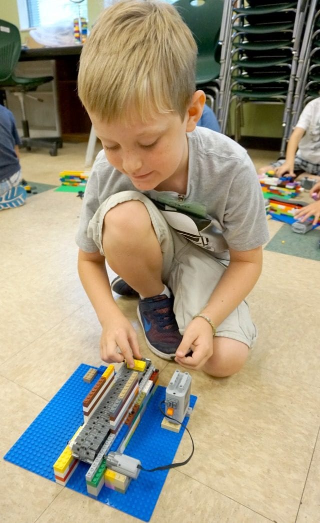 Carter's conveyor belt