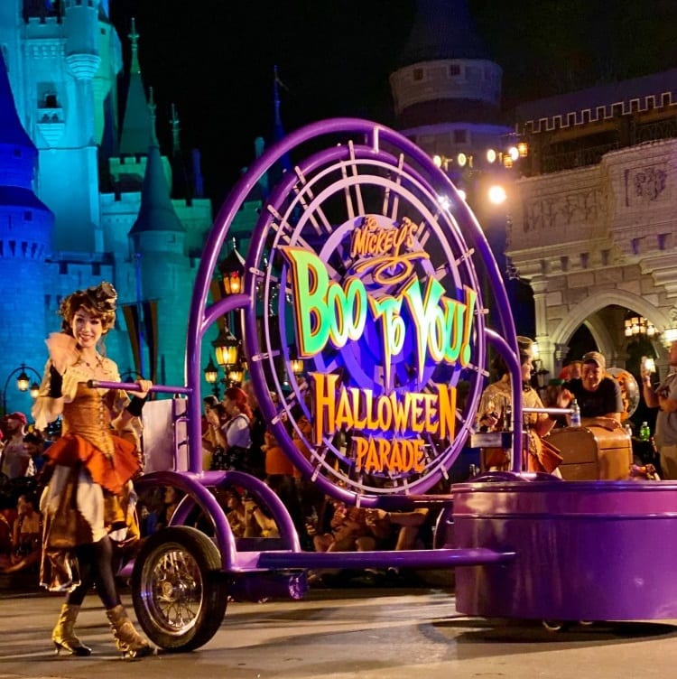 Mickey�s Not So Scary Halloween Party at WDW Shaping Up To Be A Mom